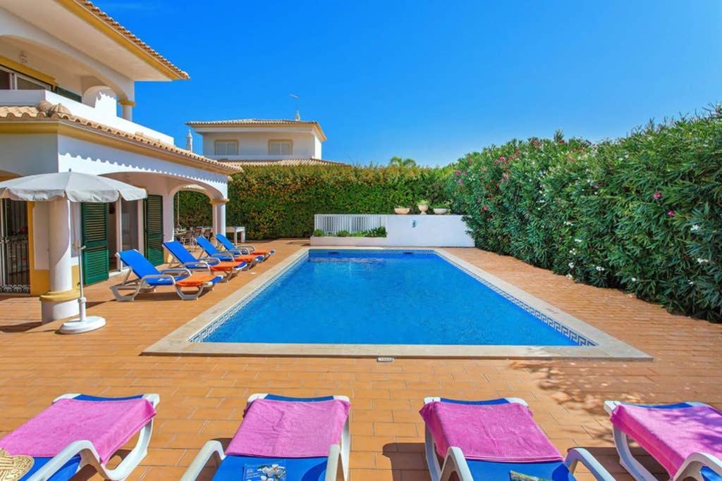 Villa White Sands - Private Oasis, Heated Pool, Beaches & Strip Nearby Albufeira Eksteriør billede