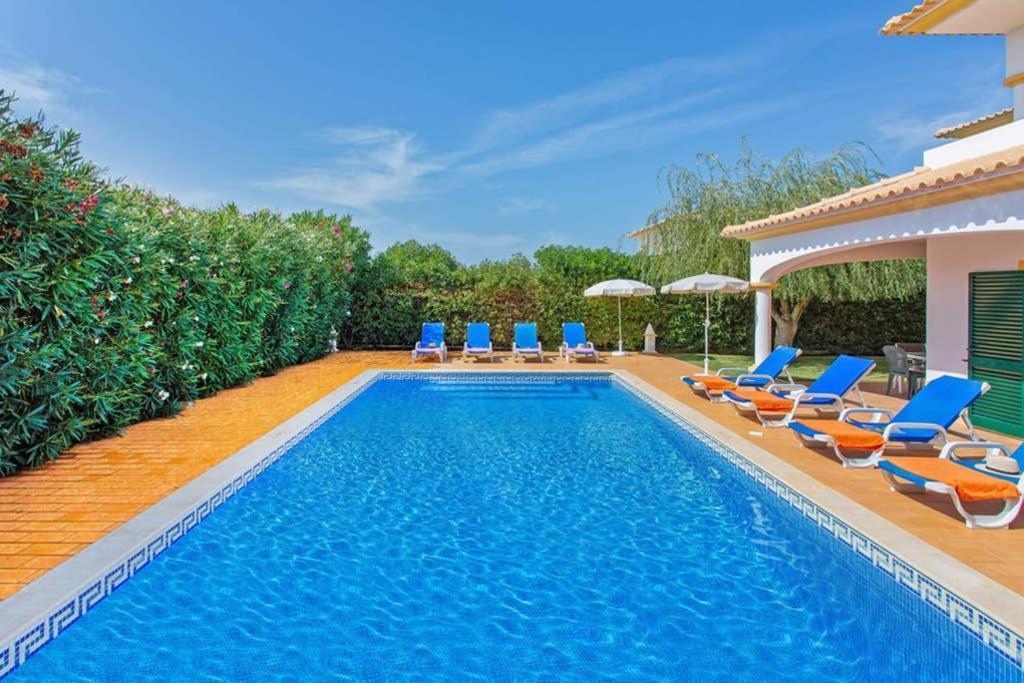 Villa White Sands - Private Oasis, Heated Pool, Beaches & Strip Nearby Albufeira Eksteriør billede
